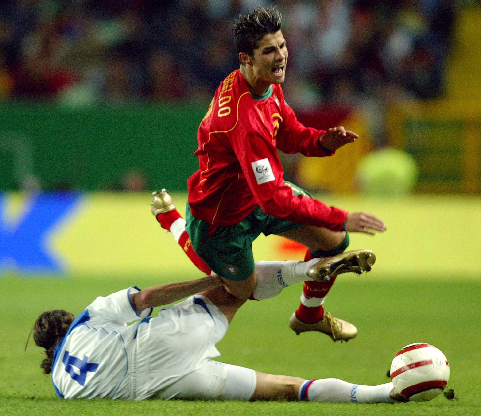 Португалия - Россия 2004